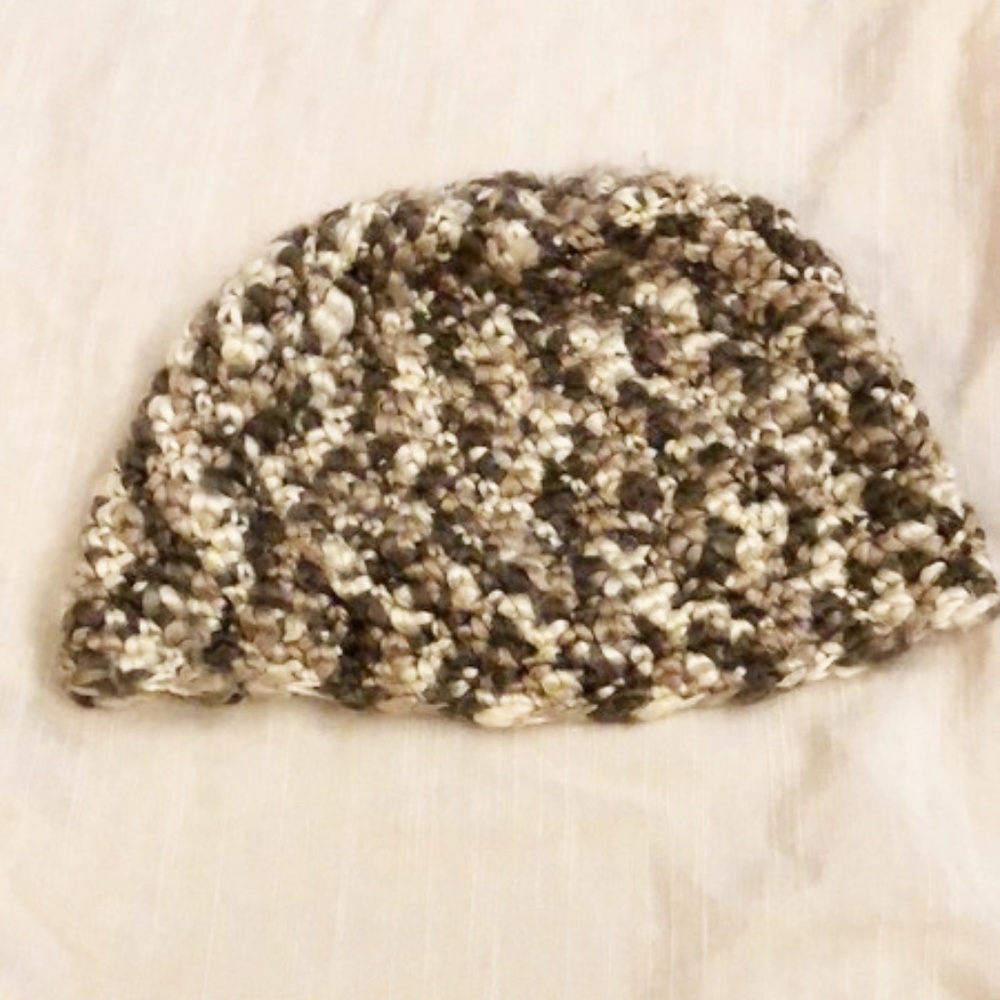 🦋 Cream Neutrals Knitted Beanie